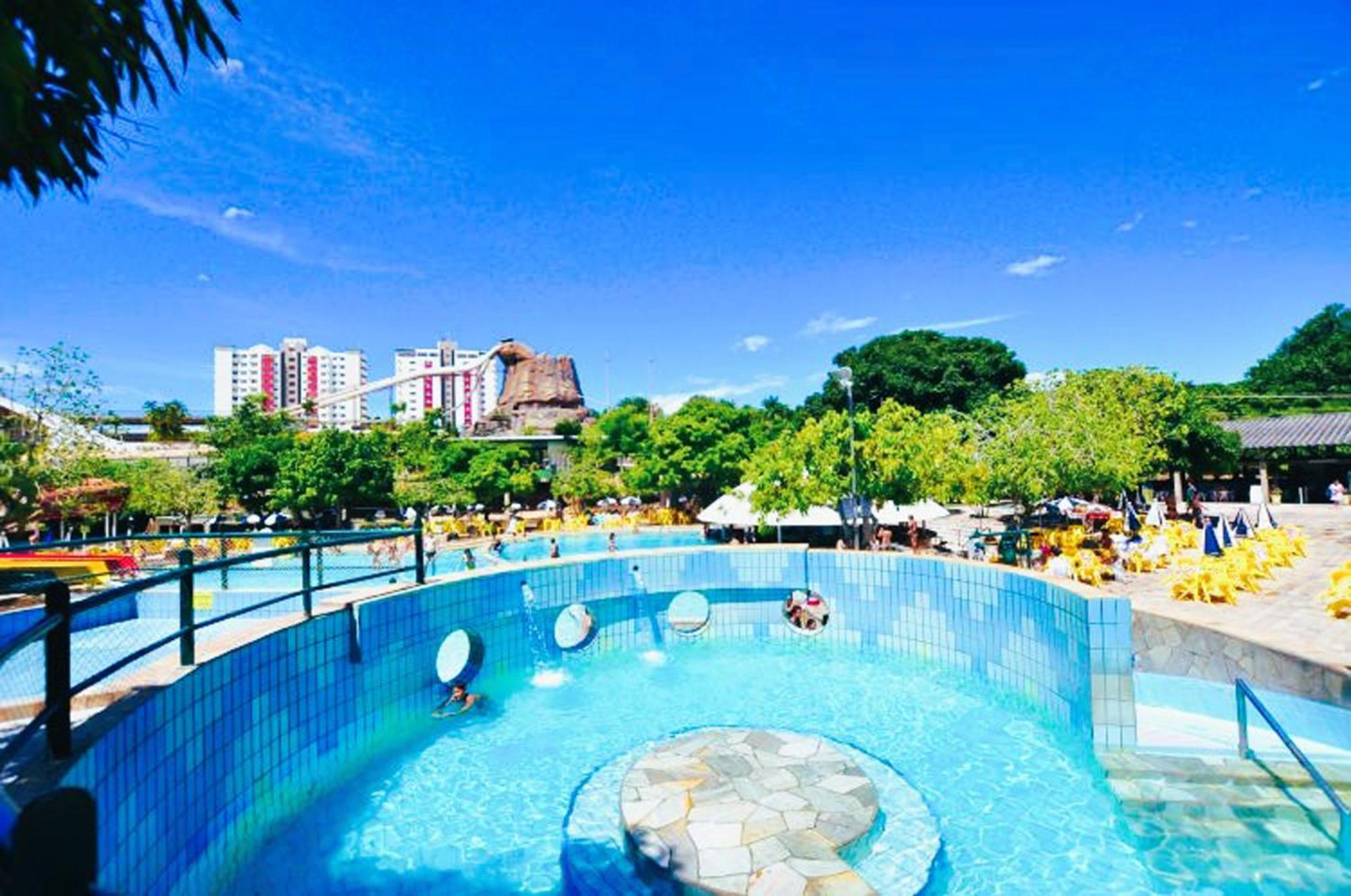 Lacqua Diroma Oficial - Diroma Acqua Park Incluido - Com Roupa De Cama E Banho Caldas Novas Kültér fotó